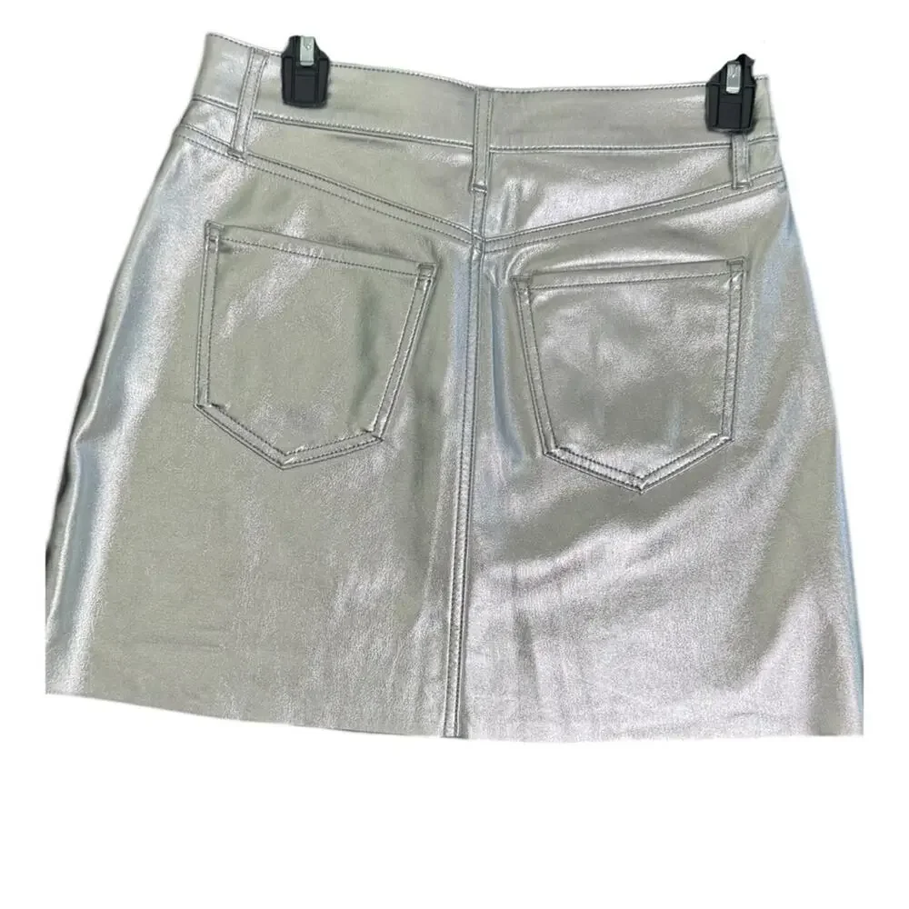 Express NWT Silver Metallic Faux Leather Mini Size 6 Skirt